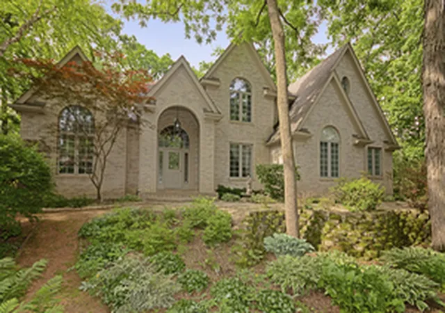 Photo 1 of Single family home for sale at 2708 Whiting Ct, Mc Henry, IL 60050 | MLS# 12797923 | Listing updated on 2026-10-30