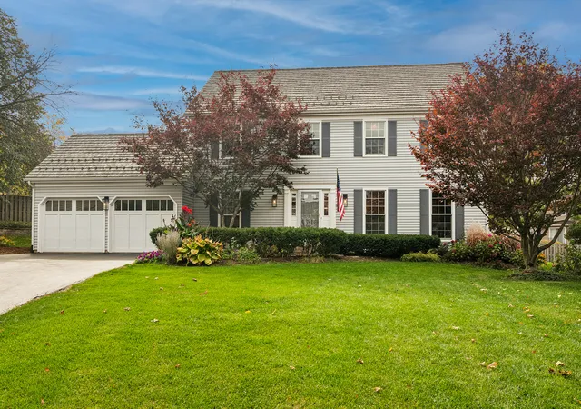 Single family home for sale at 52 Verne Cir, Barrington, IL 60010 | MLS# 12797933