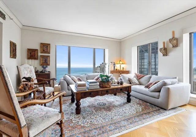 Photo 4 of Condo for sale at 950 N Michigan Ave #4206, Chicago, IL 60611 | MLS# 12797980 | Listing updated on 2026-10-30