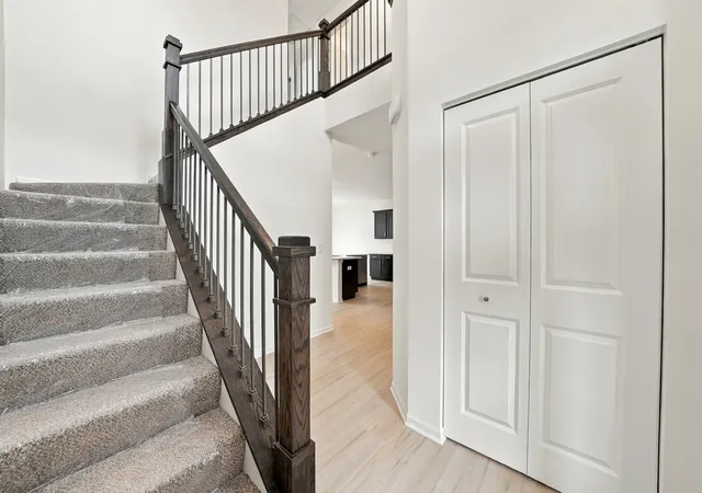 Photo 2 of Townhouse for sale at 1595 Glenbrooke Ln, New Lenox, IL 60451 | MLS# 12798060 | Listing updated on 2026-10-30