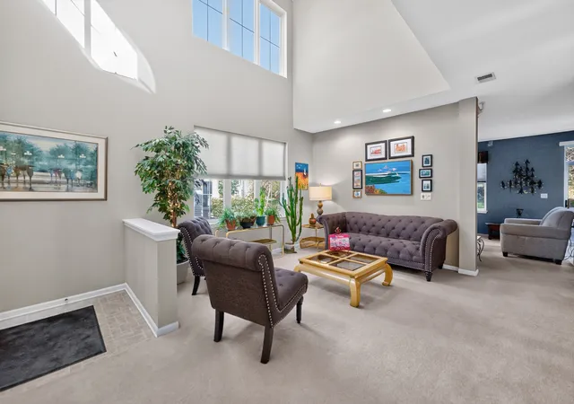 Photo 4 of Townhouse for sale at 268 Grand Ridge Rd, St. Charles, IL 60175 | MLS# 12798065 | Listing updated on 2026-10-30