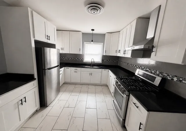 Photo 4 of Single family home for sale at 8627 S Colfax Ave, Chicago, IL 60617 | MLS# 12798128 | Listing updated on 2026-10-30