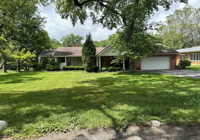 Photo 2 of Single family home for sale at 1430 Brassie Ave, Flossmoor, IL 60422 | MLS# 12798148 | Listing updated on 2026-10-30