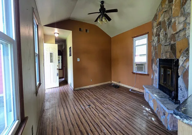 Photo 3 of Single family home for sale at 1106 Ruby St, Belvidere, IL 61008 | MLS# 12798164 | Listing updated on 2026-10-30