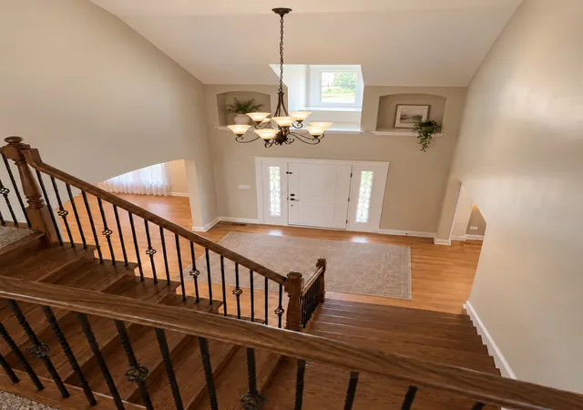 Photo 3 of Single family home for sale at 13100 Ballycastle Ct, Lemont, IL 60439 | MLS# 12798228 | Listing updated on 2026-10-31