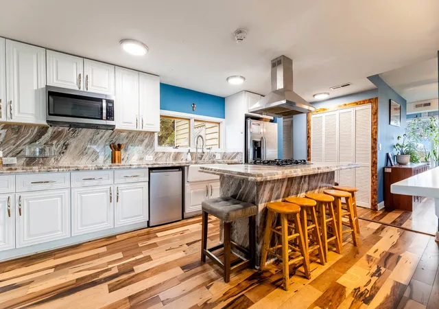 Photo 3 of Single family home for sale at 15525 W Hoff Rd, Manhattan, IL 60442 | MLS# 12798232 | Listing updated on 2026-10-30