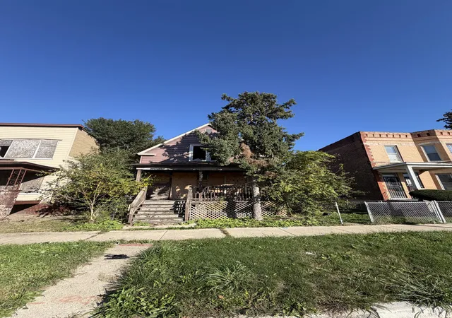Single family home for sale at 11847 S Lafayette Ave, Chicago, IL 60628 | MLS# 12798273