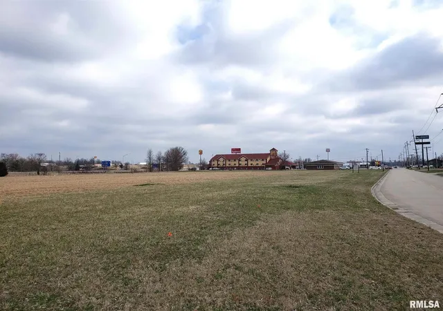 Photo 3 of Land for sale at 130 N Hotze Rd, Salem, IL 62881 | MLS# EB446491 | Listing updated on 2026-05-25