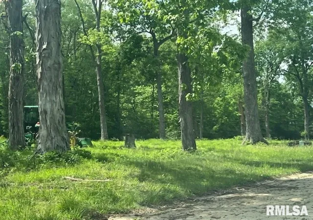 Photo 2 of Land for sale at 3401 (lot 13) Ridge Crst Dr, Mount Vernon, IL 62864 | MLS# EB453241 | Listing updated on 2026-07-08