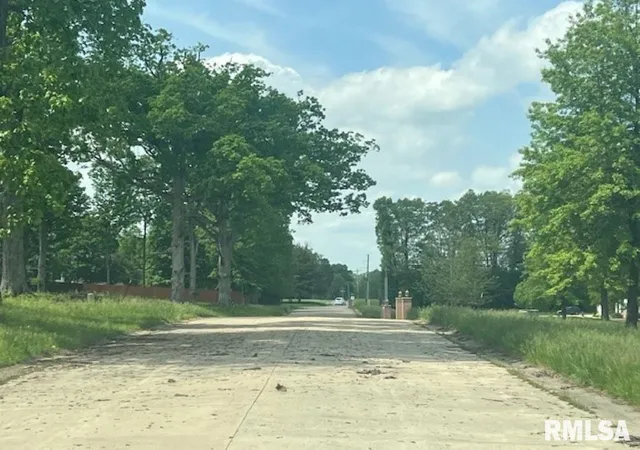 Photo 3 of Land for sale at 3640 (lot 19) Ridge Crst Dr, Mount Vernon, IL 62864 | MLS# EB453263 | Listing updated on 2026-07-08