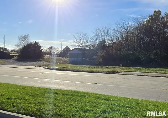 Photo 2 of Land for sale at 000 N Wells Byp Rd, Mt Vernon, IL 62864 | MLS# EB455858 | Listing updated on 2026-08-13