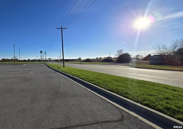 Photo 4 of Land for sale at 000 N Wells Byp Rd, Mt Vernon, IL 62864 | MLS# EB455858 | Listing updated on 2026-08-13