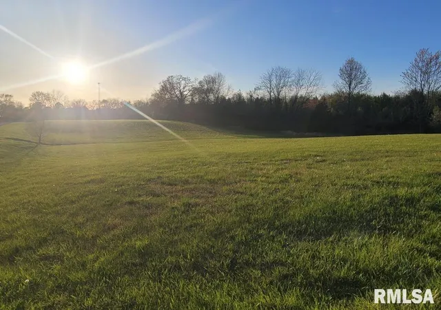 Photo 2 of Land for sale at 000 E Maple St, Mcleansboro, IL 62859 | MLS# EB457530 | Listing updated on 2026-07-11