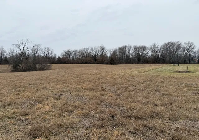 Photo 2 of Land for sale at 2019 W Main St, Salem, IL 62881 | MLS# EB458125 | Listing updated on 2026-07-12
