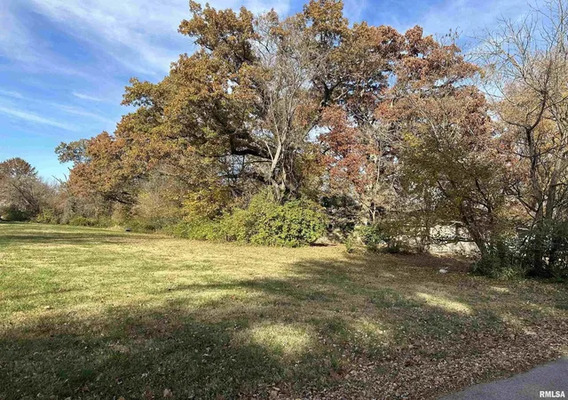 Photo 3 of Land for sale at 900 W Cherry St, Carbondale, IL 62901 | MLS# EB458356 | Listing updated on 2026-06-12