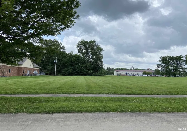 Homes for sale in Salem, IL | Lot 12 Cross Creek Blvd, Salem, IL 62881 | MLS# EB458453