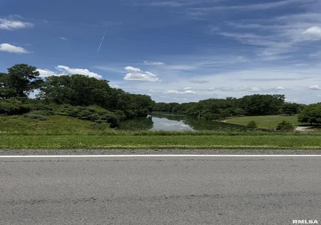 Photo 13 of Land for sale at 000 Yellow Brick Rd, Du Quoin, IL 62832 | MLS# EB458549 | Listing updated on 2026-06-26