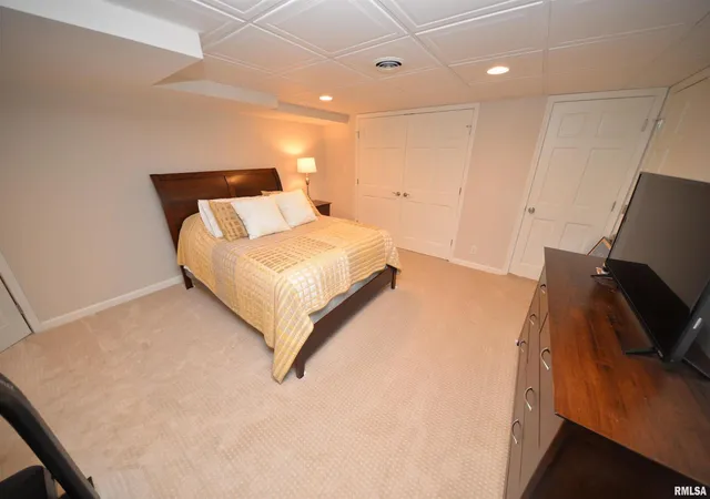 Photo 66 of Single family home for sale at 616 Seville Dr, Mt Vernon, IL 62864 | MLS# EB458810 | Listing updated on 2026-08-26