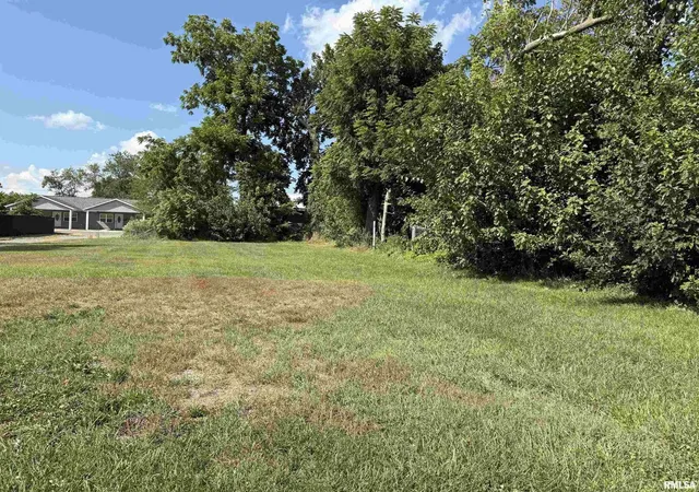 Photo 1 of Land for sale at 1008 W Main St, Marion, IL 62959 | MLS# EB459303 | Listing updated on 2026-08-21