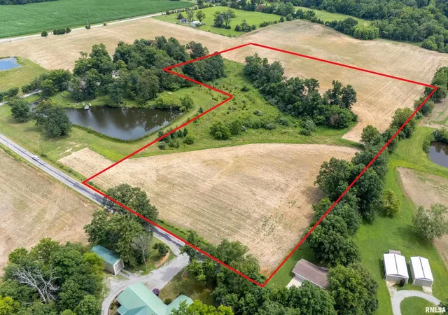 Photo 1 of Land for sale at 012 Perry Rd, Pittsburg, IL 62974 | MLS# EB459823 | Listing updated on 2026-05-25