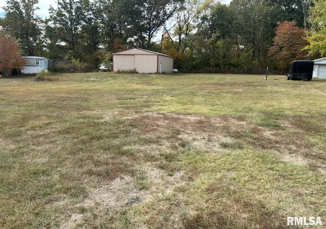 Photo 1 of Land for sale at 18939 N Justin Ln, Mount Vernon, IL 62864 | MLS# EB460163 | Listing updated on 2026-05-25