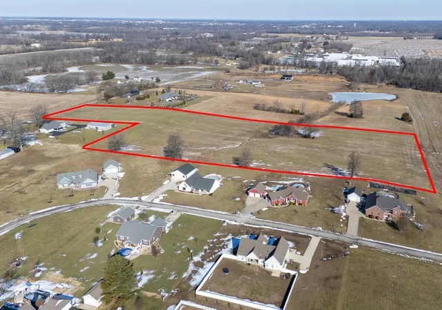 Photo 3 of Land for sale at Tbd S Market St, Marion, IL 62959 | MLS# EB460313 | Listing updated on 2026-10-22