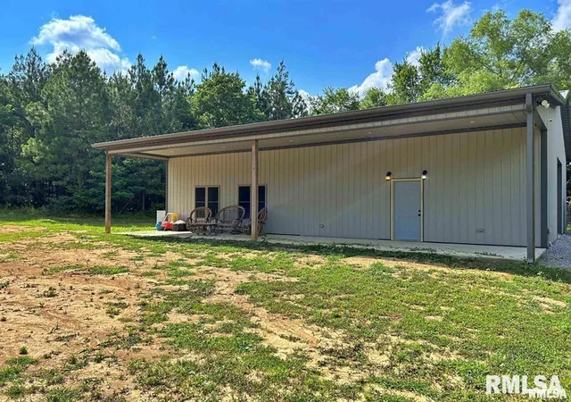 Photo 2 of Single family home for sale at 40 Presley Loop, Golconda, IL 62938 | MLS# EB460638 | Listing updated on 2026-07-22