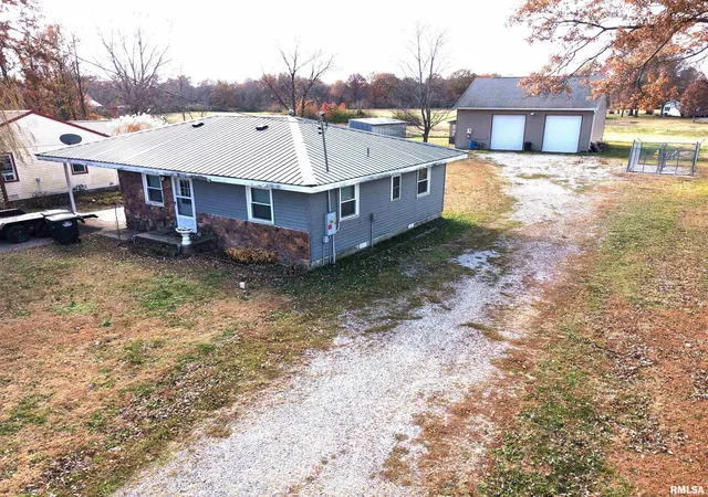 Photo 1 of Sale Pending at 103 Watkins St, Cisne, IL 62823 | MLS# EB460692 | Listing updated on 2026-07-18