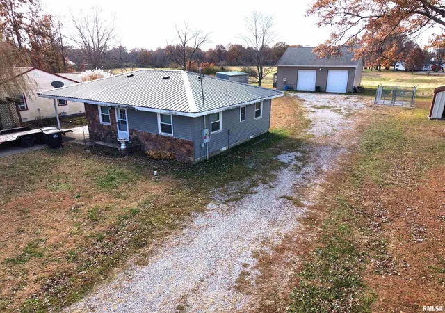 Photo 85 of Sale Pending at 103 Watkins St, Cisne, IL 62823 | MLS# EB460692 | Listing updated on 2026-07-18