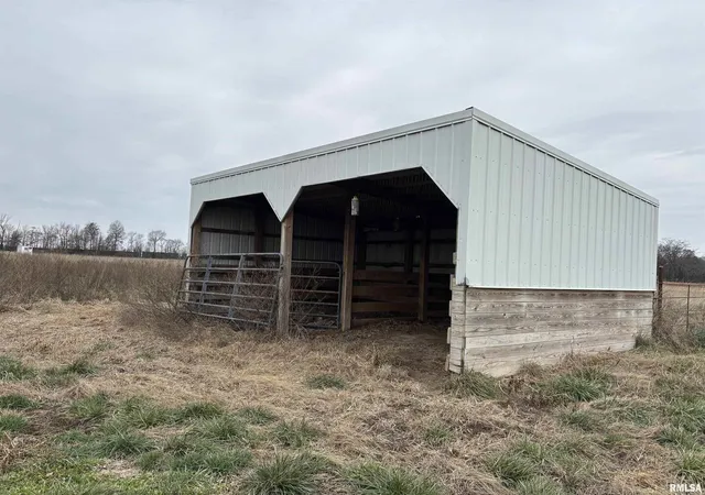 Photo 12 of Land for sale at 0000 N Puckett Ln, Mt Vernon, IL 62864 | MLS# EB460738 | Listing updated on 2026-08-03