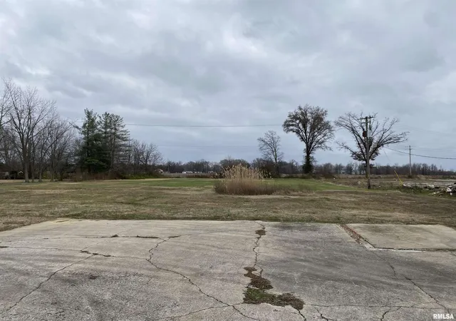 Photo 2 of Land for sale at 1213 US 45, Eldorado, IL 62930 | MLS# EB460739 | Listing updated on 2026-06-10