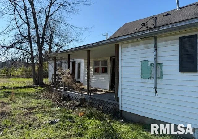Photo 11 of Land for sale at 124 Michigan St, Harrisburg, IL 62946 | MLS# EB460770 | Listing updated on 2026-05-27