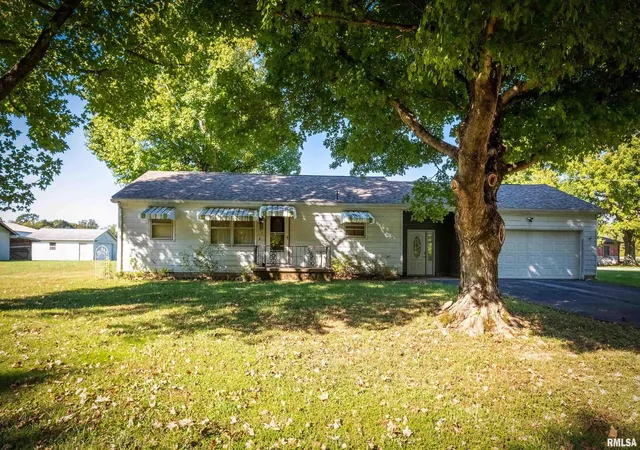 Photo 2 of Single family home for sale at 2943 N Rocky Comfort Rd, Makanda, IL 62958 | MLS# QC4268375 | Listing updated on 2026-01-14