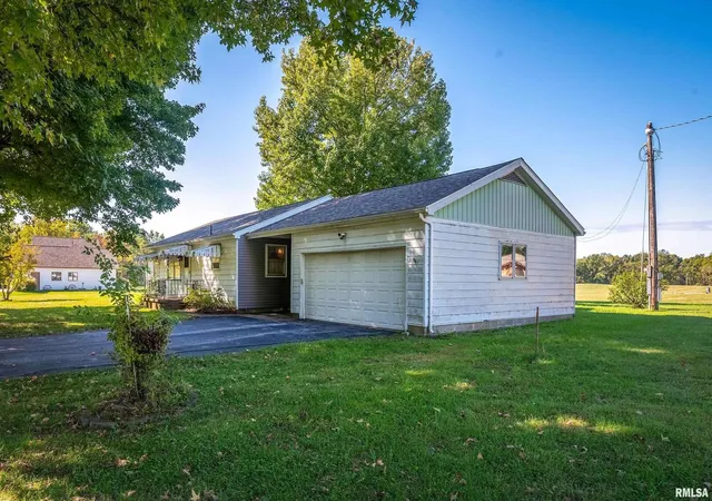 Photo 31 of Single family home for sale at 2943 N Rocky Comfort Rd, Makanda, IL 62958 | MLS# QC4268375 | Listing updated on 2026-01-14