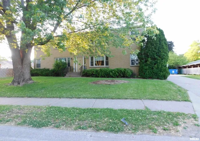 Photo 2 of Multi family home for sale at 411 34th Avenue, East Moline, IL 61244 | MLS# QC4269443 | Listing updated on 2026-07-18