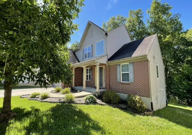 Homes for sale in Burlington, KY | 2263 Bluegrama Dr, Burlington, KY 41005 | MLS# 643712