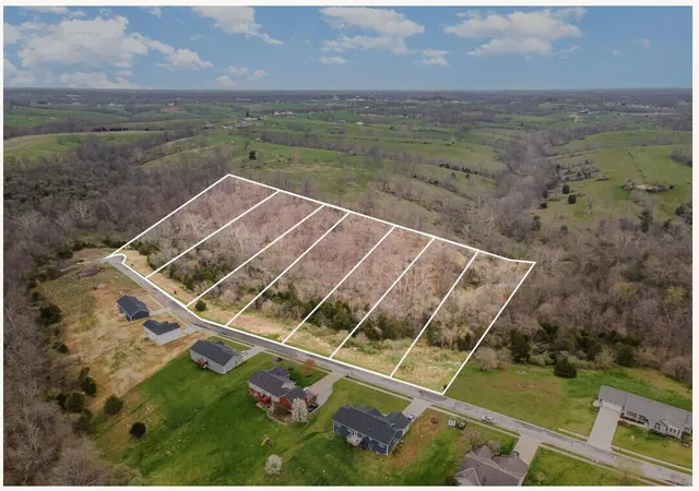 Homes for sale in Dry Ridge, KY | Lot 31 Saddlebrook Ln, Dry Ridge, KY 41035 | MLS# 631202