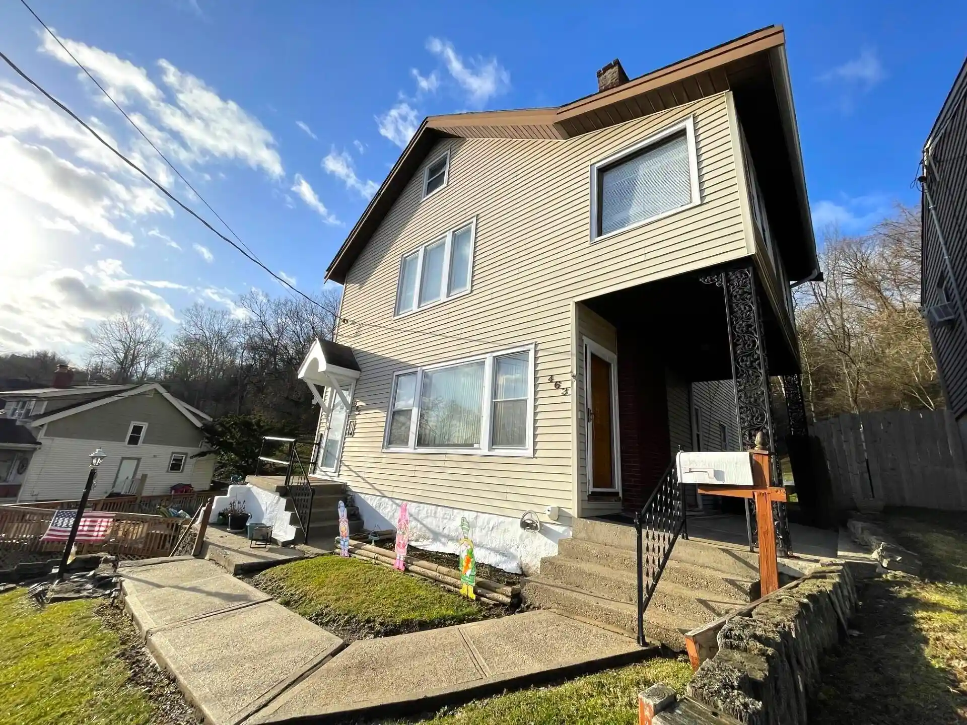 Listing Photo 1 - Condo for sale in 463 465 Hazen St located at 463 465 Hazen St, Covington, KY 41016 - Unit 463 465 Hazen St