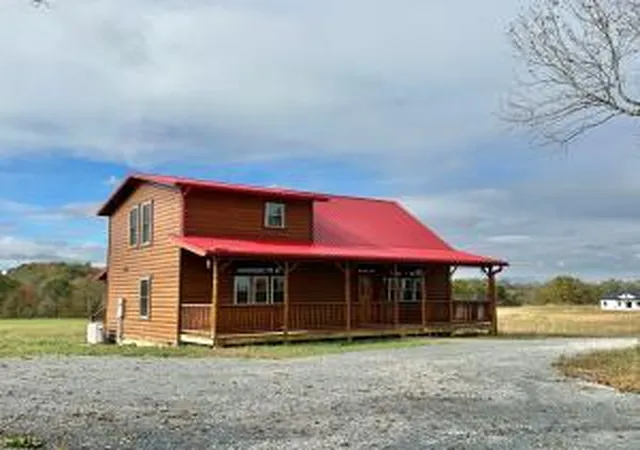 Homes for sale in Ewing, KY | 191 Cord Lane, Ewing, KY 41039 | MLS# 637597