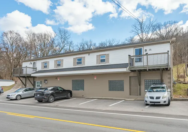 3rd image of 435 River Rd, Bromley, KY 41017 | MLS# 638141