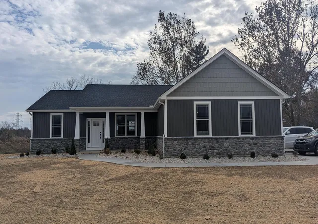 1st image of 7050 Solomon Rd, Florence, KY 41042 | MLS# 638293