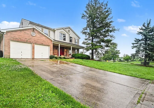 Homes for sale in Florence, KY | 2 Sassafrass Ln, Florence, KY 41042 | MLS# 642901