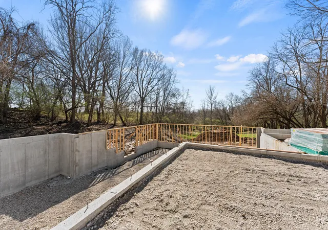 5th image of 192 Kentucky Dr, Newport, KY 41071 | MLS# 638638