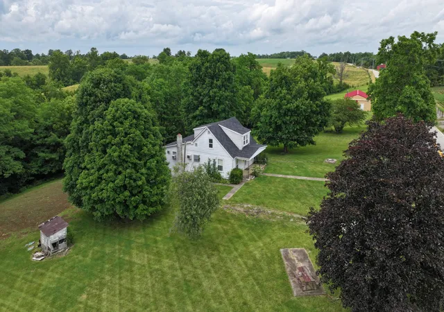 Homes for sale in Owenton, KY | 6490 Gratz Rd, Owenton, KY 40359 | MLS# 643928