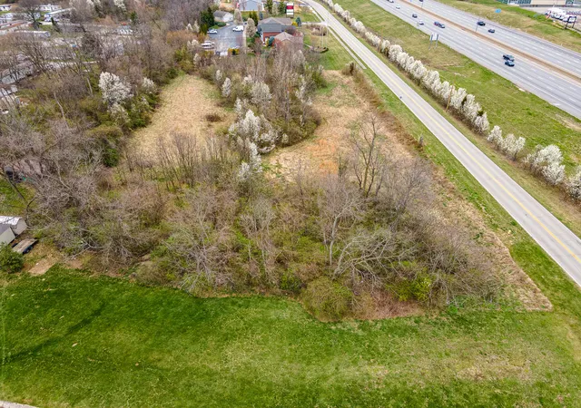 3rd image of 12885 Frogtown Connector Rd, Walton, KY 41094 | MLS# 639320