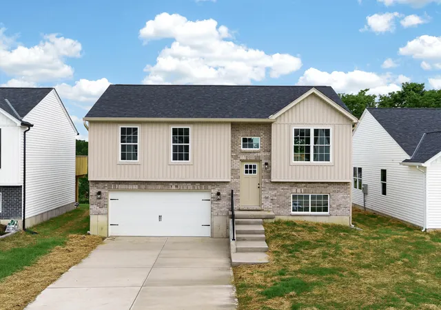 Homes for sale in Williamstown, KY | 118 Belmont Ct, Williamstown, KY 41097 | MLS# 640036