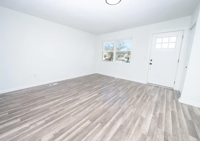 3rd image of 3724 Jacqueline Dr, Erlanger, KY 41018 | MLS# 640418
