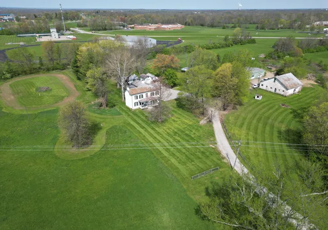 2nd image of 5695 Bullittsville Rd, Burlington, KY 41005 | MLS# 640573