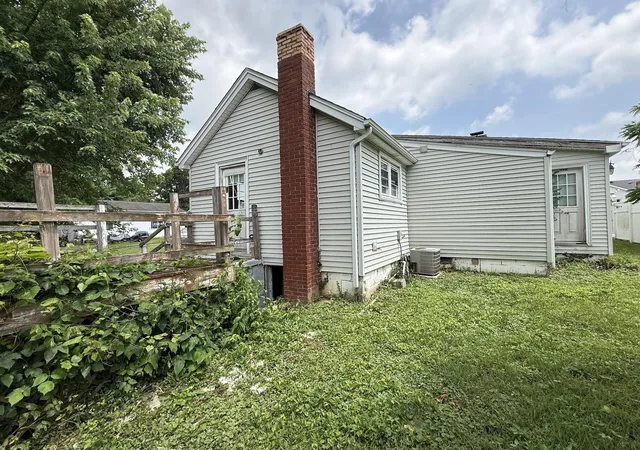 Homes for sale in Florence, KY | 37 Goodridge Dr, Florence, KY 41042 | MLS# 643504