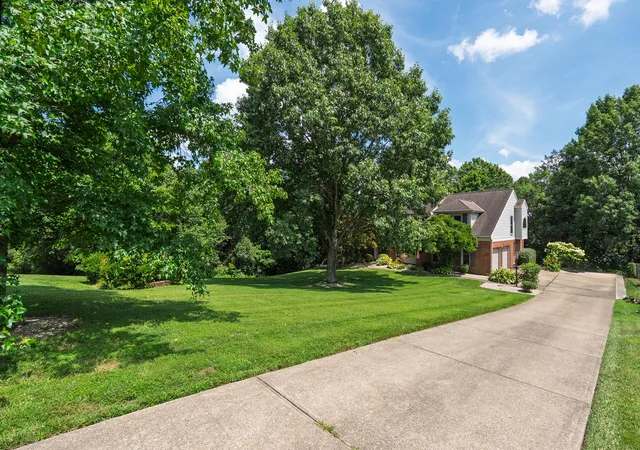 Homes for sale in Florence, KY | 8142 Heatherwood Dr, Florence, KY 41042 | MLS# 644549